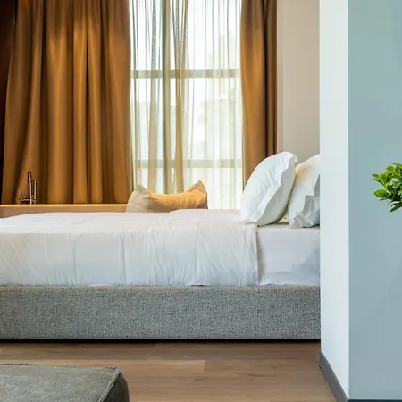 One-bedroom With Sea View No 6 Apartment